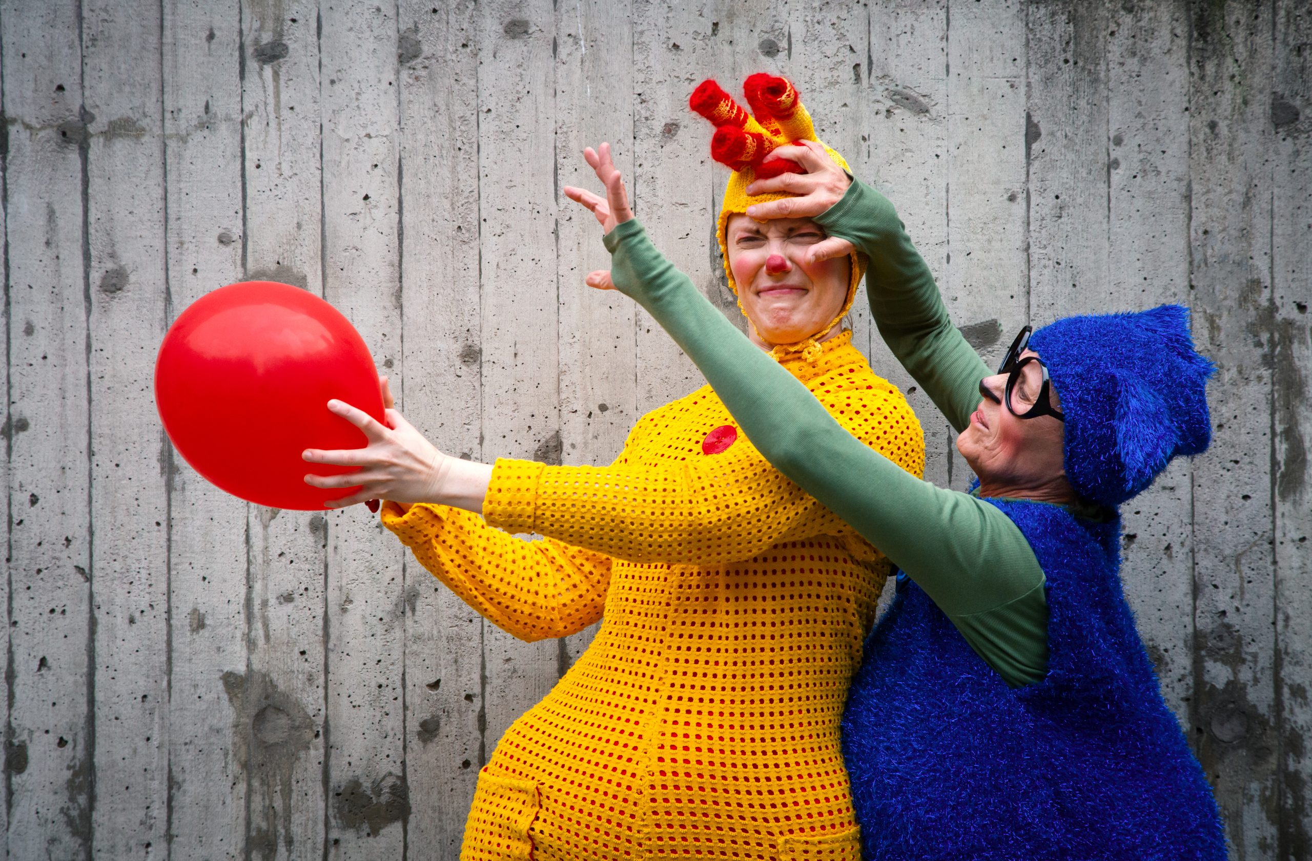 Prick och Blå med ballong